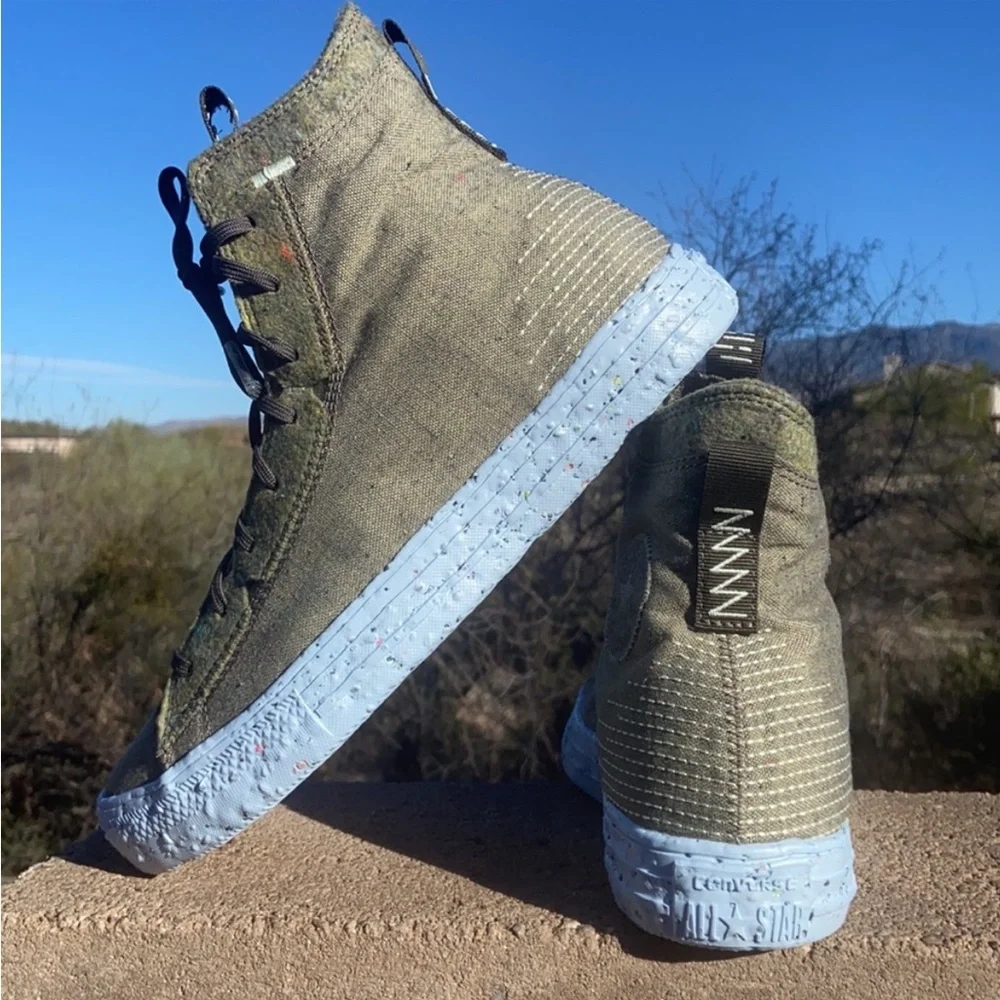 ♻️ New CTAS Converse Hi Top Canvas Sneakers ♻️ - Picture 5 of 16